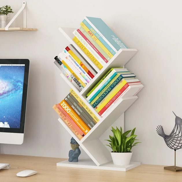 شجرة الكتب المميزة  - تنظيم وأناقة في آن واحد